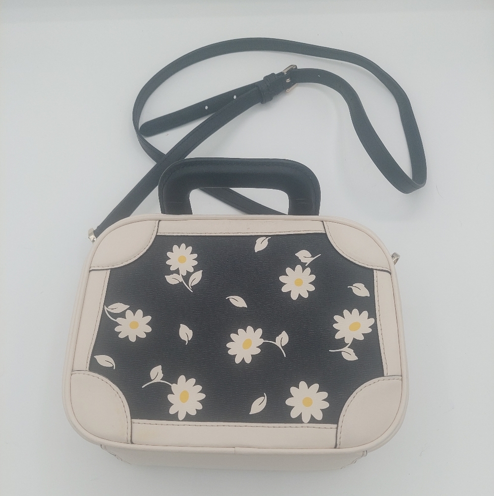 Kate Spade Traveler Trunk Daisy crossbody - Picture 4 of 7